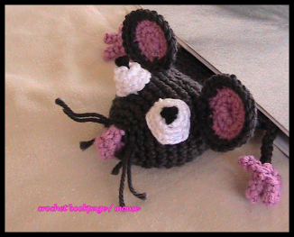 crochet_bookpage_mouse_A